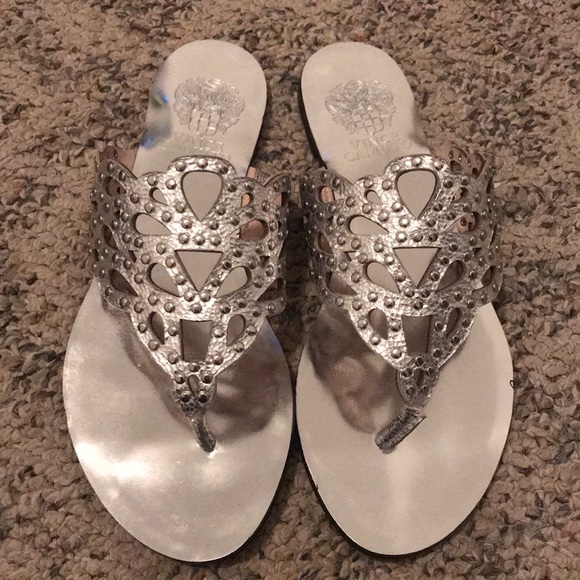 Vince Camuto Shoes - ⭐️ HOST PICK ⭐️ Vince Camuto Sandals - Elian